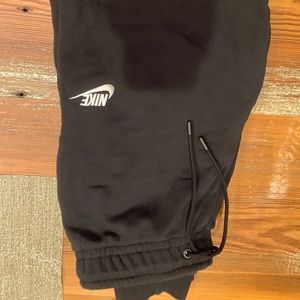 NEW BLACK NIKE SWEATPANTS!!🖤🖤